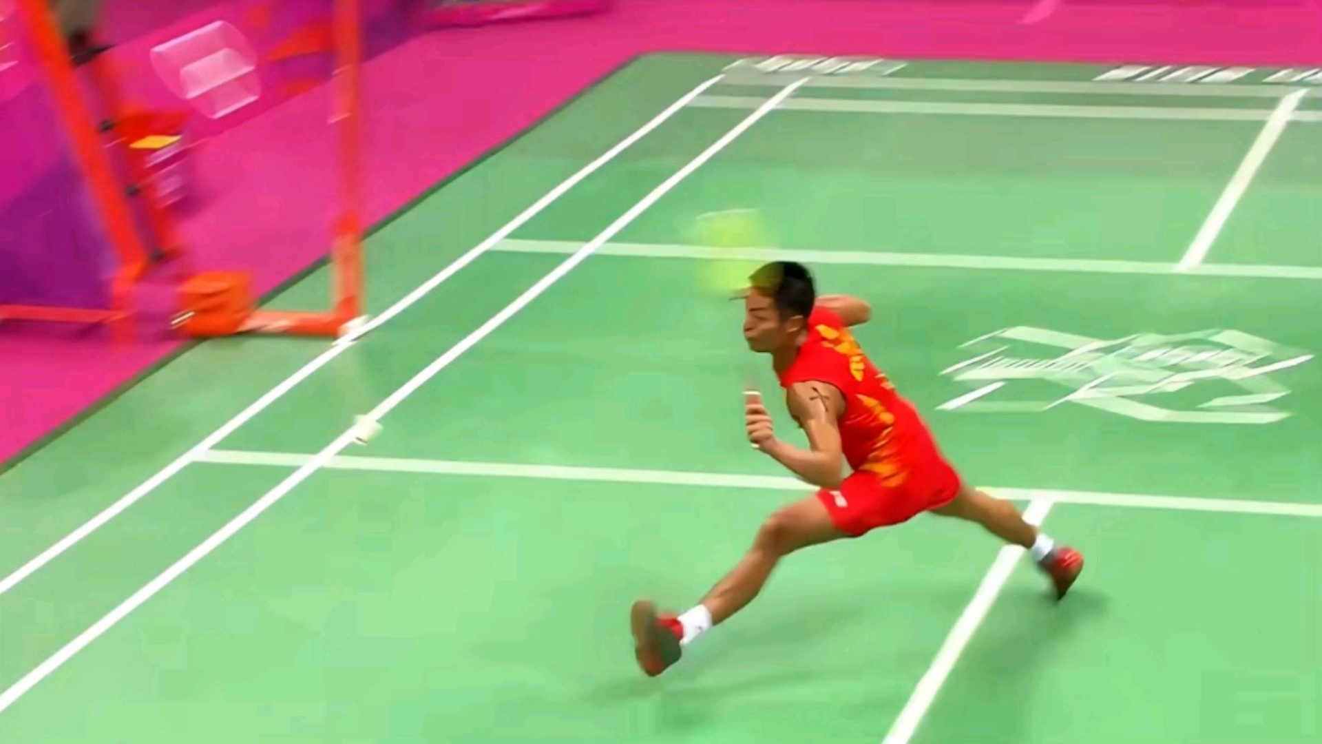 法国羽毛球队碾压英格兰羽毛球队，李宗伟打破历史纪录