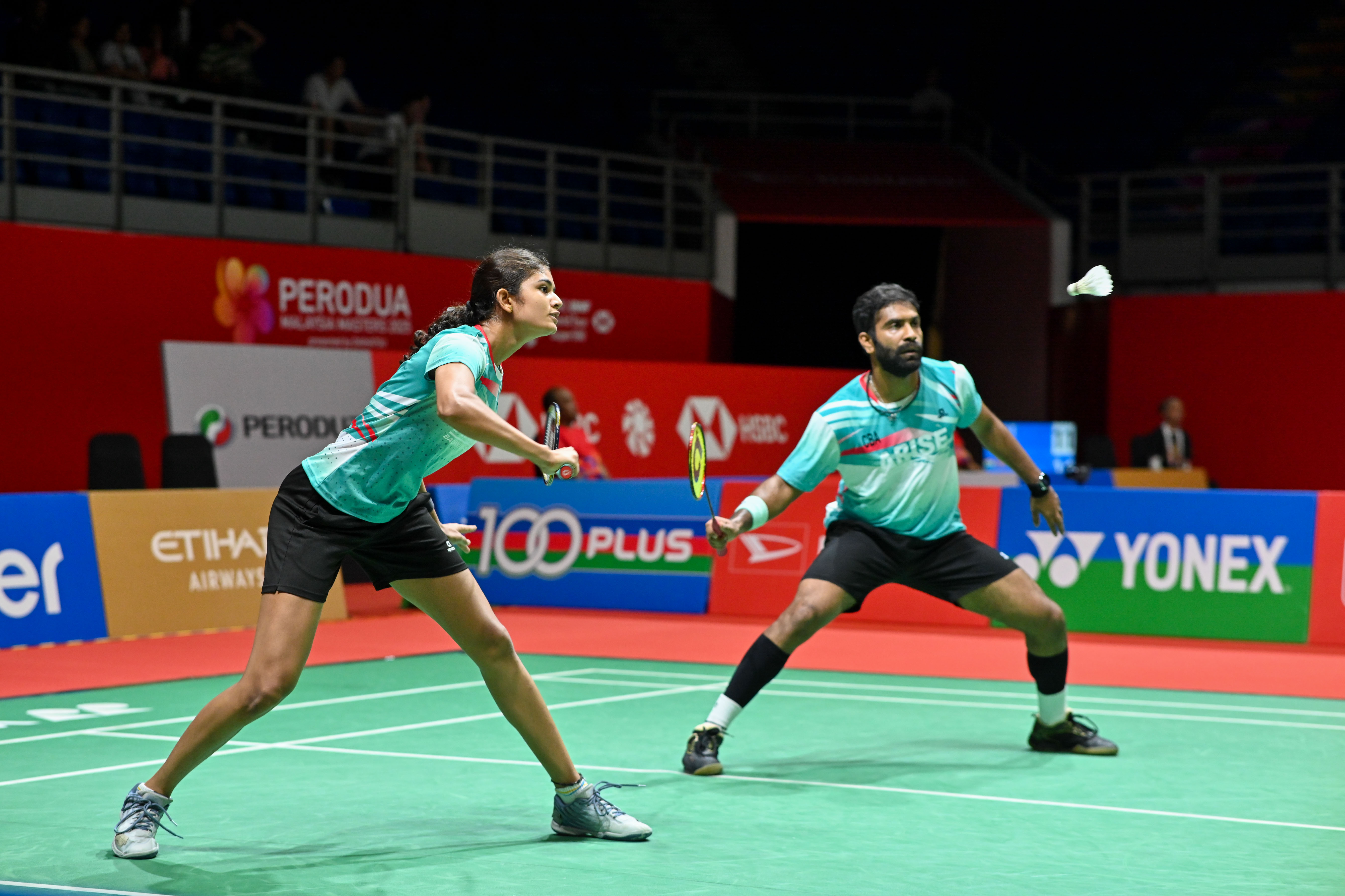 马来西亚羽毛球队翻盘日本羽毛球队，马琳绝境逆转