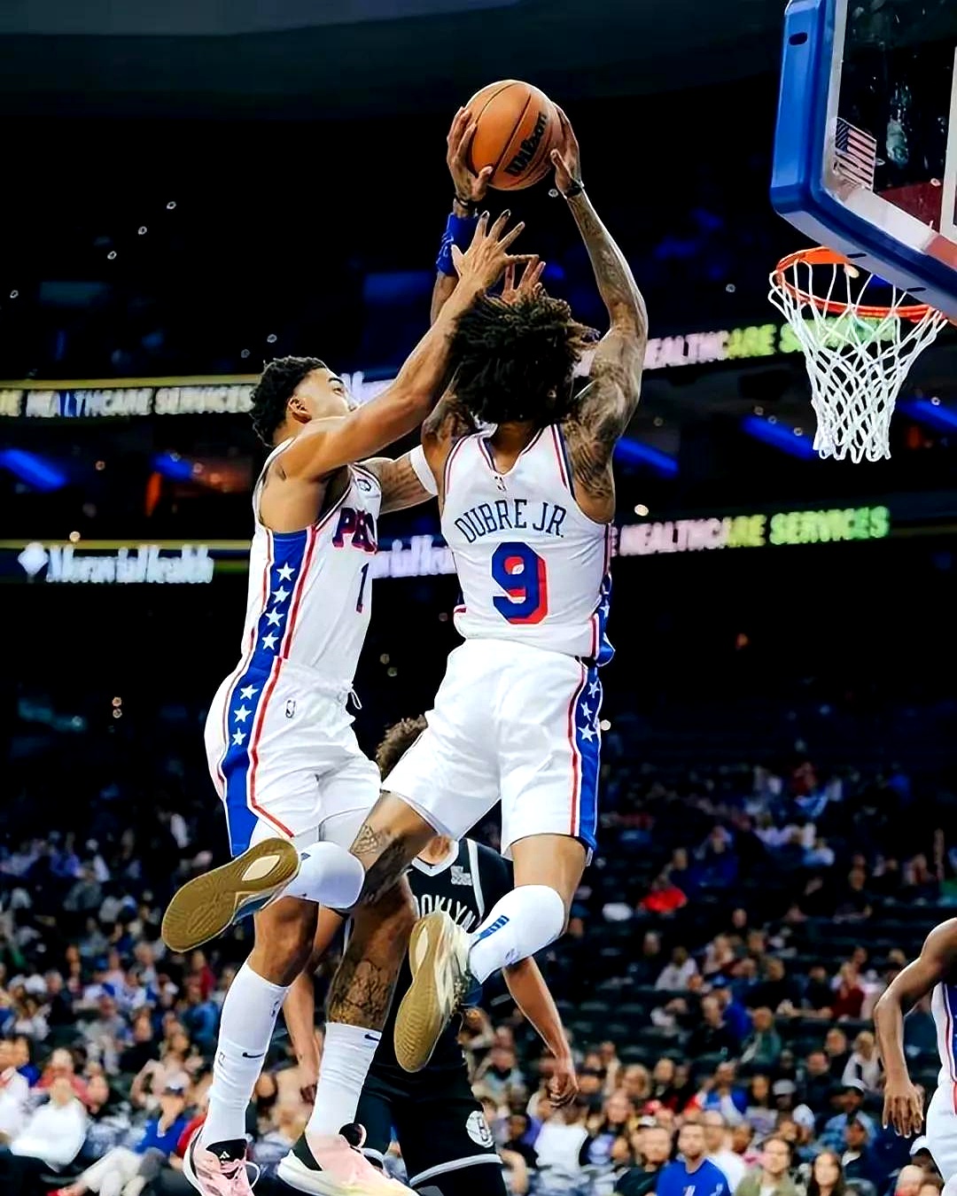 爵士爆冷希腊男篮，恩比德绝境逆转