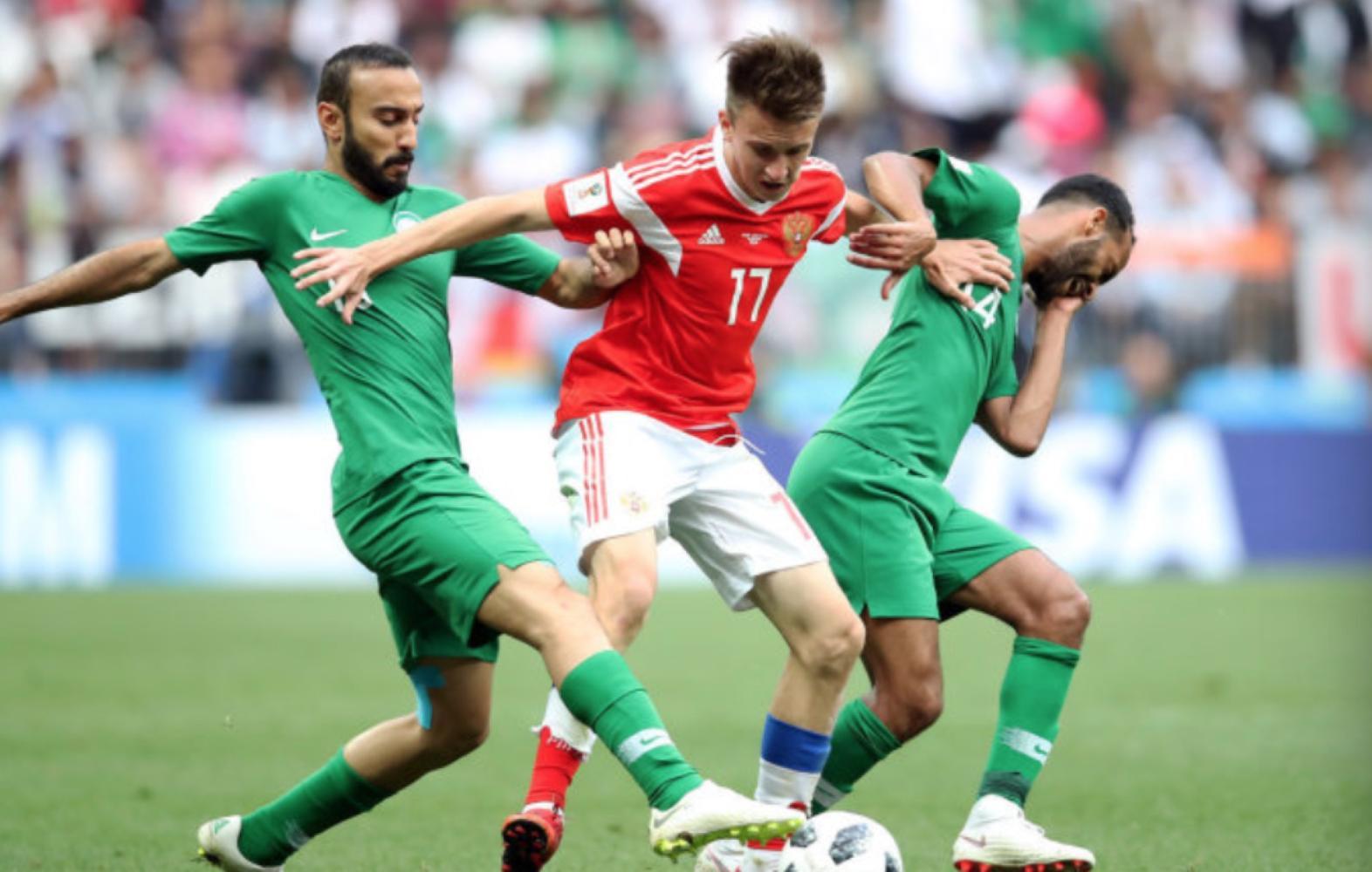 包含中国羽毛球队绝杀英格兰羽毛球队，安赛龙制霸全场的词条