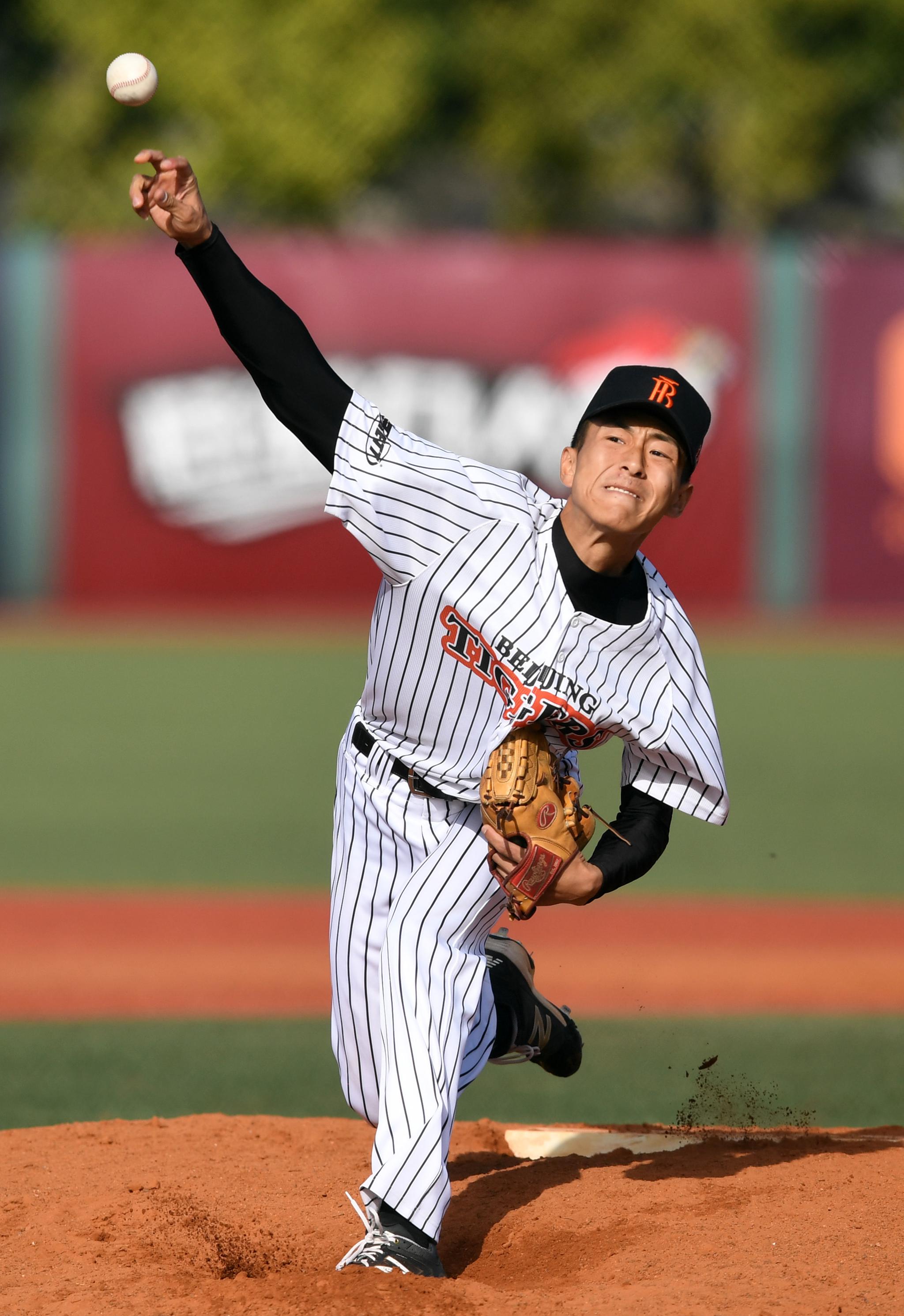 棒球球员突破自我，表现堪称完美