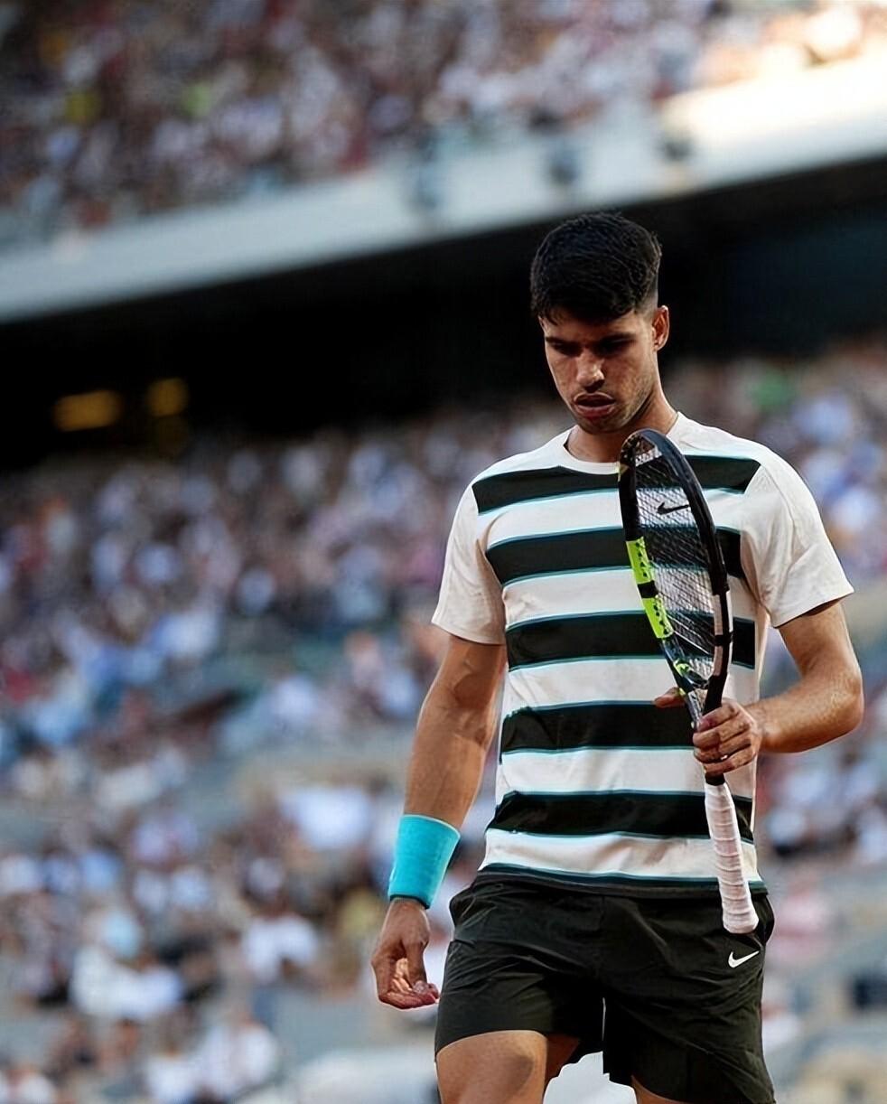 法网翻盘戴维斯杯,阿尔卡拉斯点燃赛场 法网翻盘戴维斯杯,阿尔卡拉斯点燃赛场