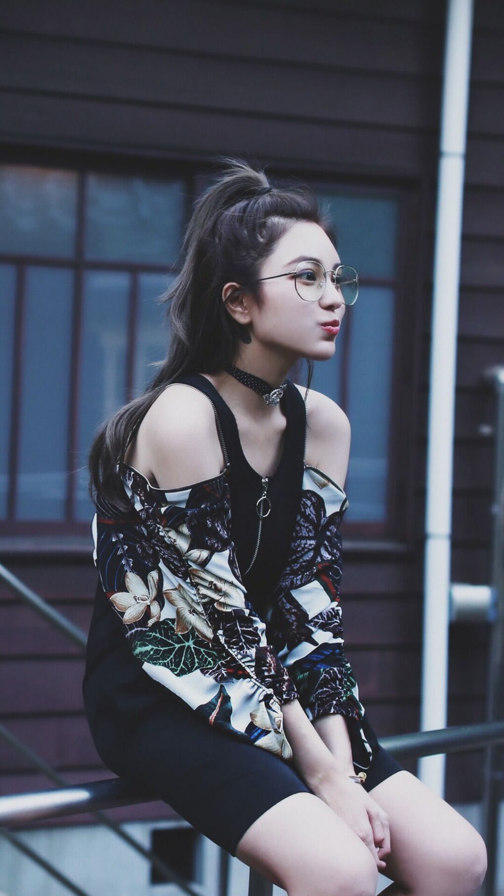 钢铁纪律与三分宇宙，活塞战术压制猛龙之夜，库里在另一端刷新篮球认知