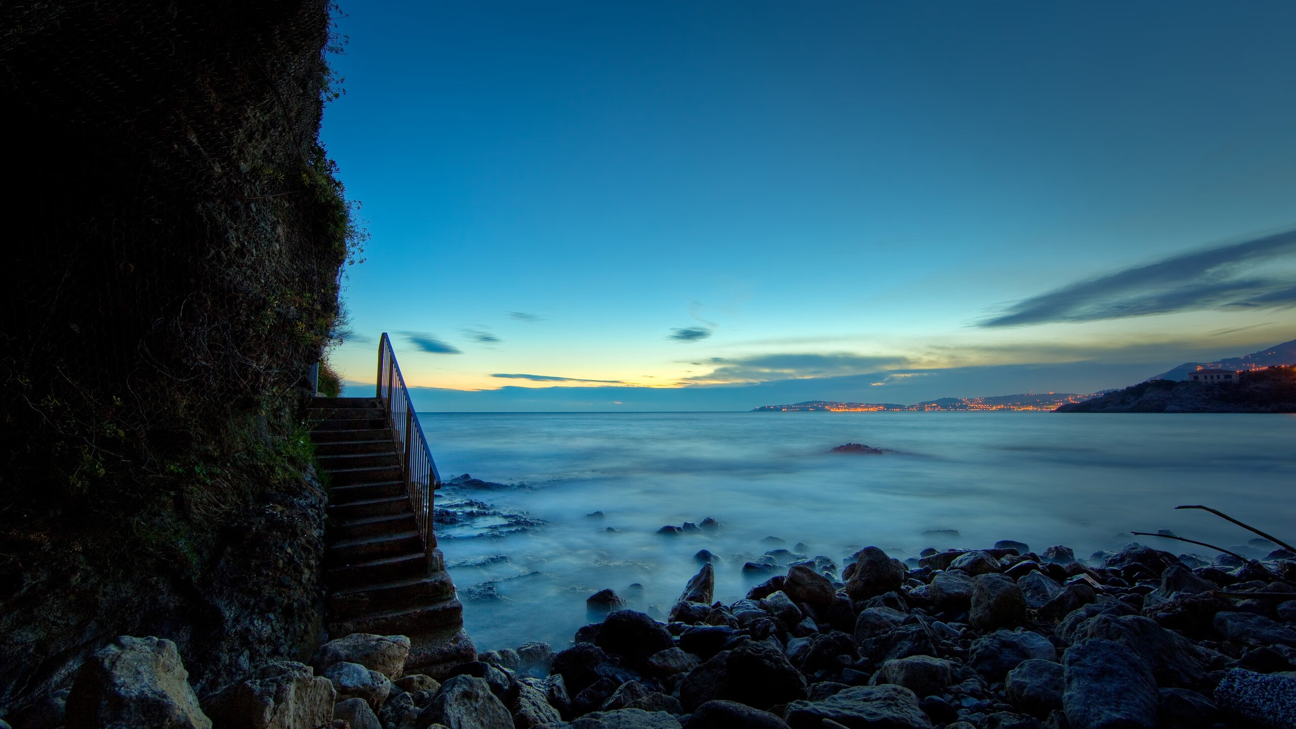 爱游戏-超越比分的耀光，三笘薰在英超争冠之夜用艺术照亮胜负