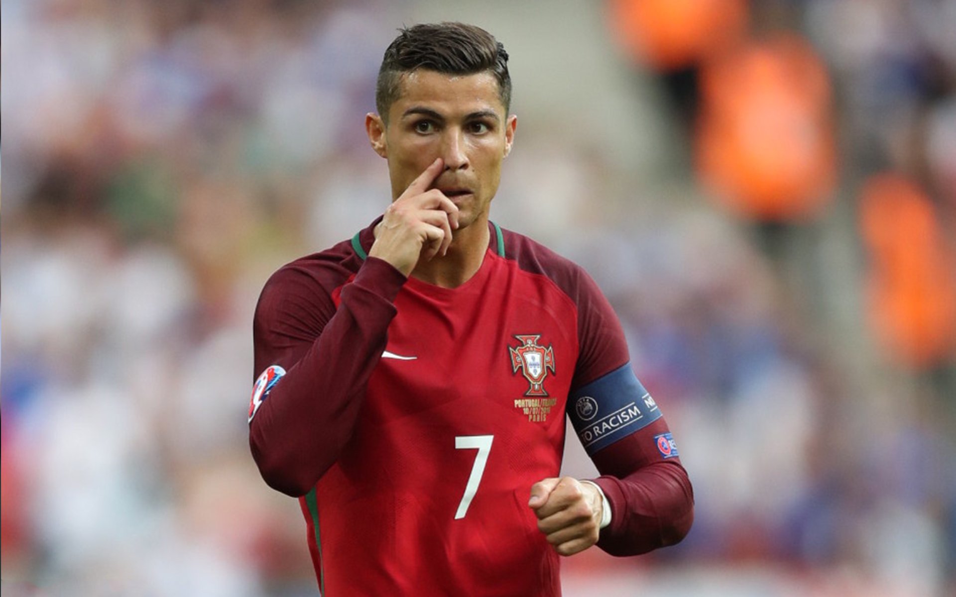 战术解构,勒沃库森的钢铁风暴如何绞碎黄潜,兼论萨拉赫式的杀伤力启示